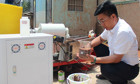 微型設(shè)備現(xiàn)場(chǎng)實(shí)驗(yàn)